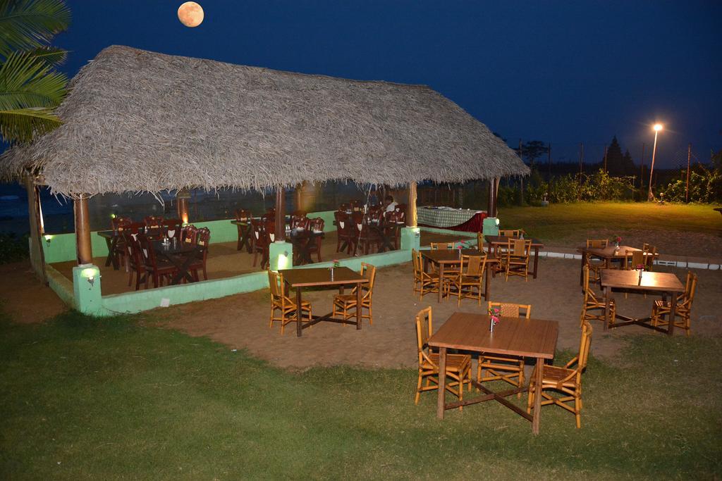 Sea Breeze Beach Resort Mahabalipuram Zewnętrze zdjęcie