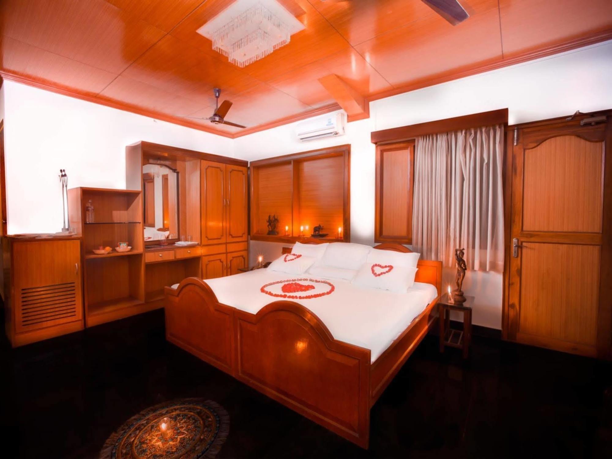 Sea Breeze Beach Resort Mahabalipuram Zewnętrze zdjęcie